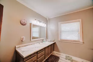612 E Jones St, Milford, IL 60953 - Photo 39