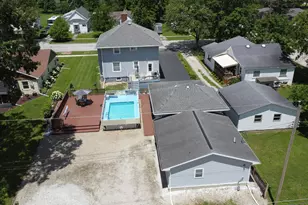 612 E Jones St, Milford, IL 60953 - Photo 13
