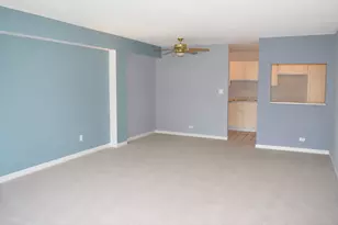 2200 S Stewart Ave, Lombard, IL 60148 - Photo 3