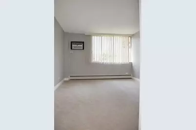 2200 S Stewart Avenue #2F, Lombard, IL 60148 - Photo 7