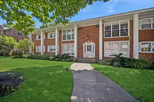 1777 Dewes St, Glenview, IL 60025 - Photo 1
