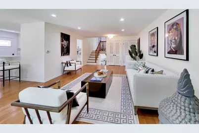 8864 E Prairie Road, Skokie, IL 60076 - Photo 13