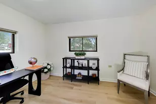 8864 E Prairie Rd, Skokie, IL 60076 - Photo 39