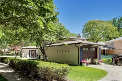 8864 E Prairie Road, Skokie, IL 60076 - Photo 7
