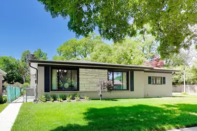 8864 E Prairie Road, Skokie, IL 60076 - Photo 5