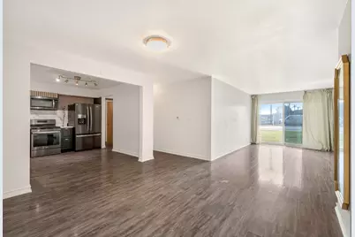 7229 W Higgins Avenue #105, Chicago, IL 60656 - Photo 3