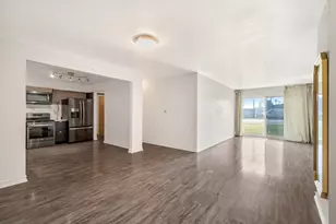 7229 W Higgins Ave, Chicago, IL 60656 - Photo 3