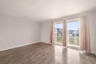 7229 W Higgins Ave, Chicago, IL 60656 - Photo 9