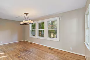 217 Hillside Dr, Island Lake, IL 60042 - Photo 5