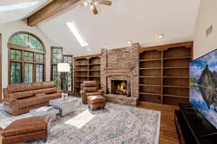 8701 Lake Ridge Dr, Darien, IL 60561 - Photo 9
