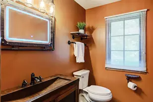 8701 Lake Ridge Dr, Darien, IL 60561 - Photo 23