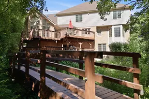 8701 Lake Ridge Dr, Darien, IL 60561 - Photo 25