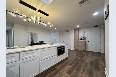 680 N Lake Shore Drive #919, Chicago, IL 60611 - Photo 3