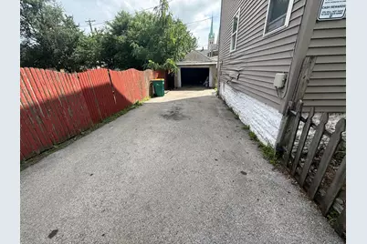 426 N Hickory Street, Joliet, IL 60435 - Photo 21