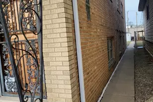 6122 W 55th St, Chicago, IL 60638 - Photo 3