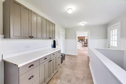 2074 Greenview Road, Northbrook, IL 60062 - Photo 21