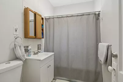 2205 N Melvina Avenue, Chicago, IL 60639 - Photo 7