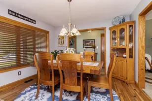 708 N Cherokee Ln, Pontiac, IL 61764 - Photo 11