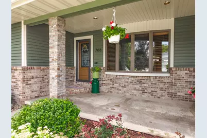 708 N Cherokee Lane, Pontiac, IL 61764 - Photo 7
