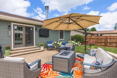 708 N Cherokee Lane, Pontiac, IL 61764 - Photo 47