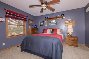 708 N Cherokee Ln, Pontiac, IL 61764 - Photo 33