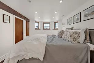 2458 N Burling St, Chicago, IL 60614 - Photo 25
