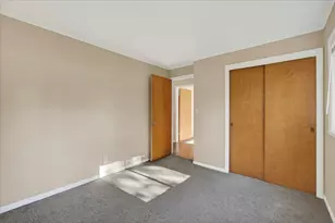 3735 Highcrest Rd, Rockford, IL 61107 - Photo 19