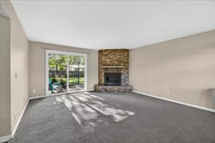 3735 Highcrest Rd, Rockford, IL 61107 - Photo 15