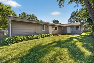 3735 Highcrest Rd, Rockford, IL 61107 - Photo 27