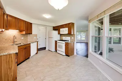 40 Willow Parkway #0, Buffalo Grove, IL 60089 - Photo 13
