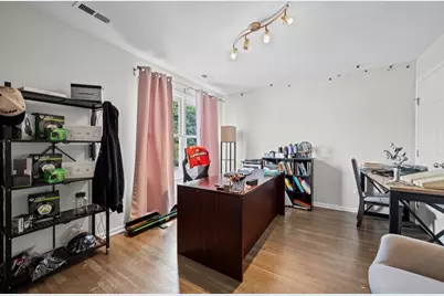 1302 W 33rd Street, Chicago, IL 60608 - Photo 11