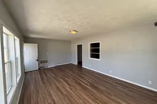 104 5th St, Colona, IL 61241 - Photo 9