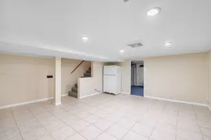 9342 Noel Ave, Des Plaines, IL 60016 - Photo 13