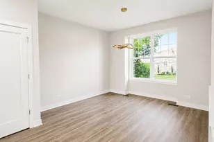 186 N East River Rd, Des Plaines, IL 60016 - Photo 9