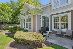 3042 Lexington Ln, Glenview, IL 60026 - Photo 3