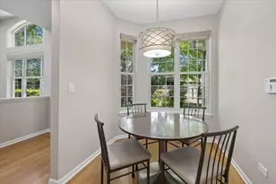 3042 Lexington Ln, Glenview, IL 60026 - Photo 13