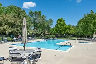 3042 Lexington Ln, Glenview, IL 60026 - Photo 23