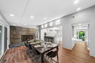 3035 Blackthorn Rd, Riverwoods, IL 60015 - Photo 9