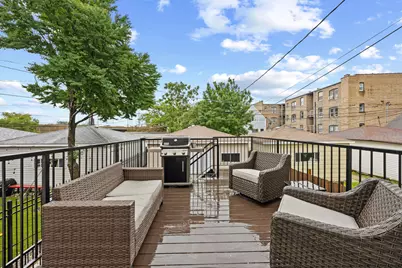 2911 N Richmond Street, Chicago, IL 60618 - Photo 13