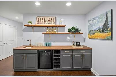 2911 N Richmond Street, Chicago, IL 60618 - Photo 23
