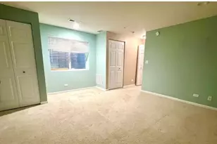 546 Grosvenor Ln, Aurora, IL 60504 - Photo 15
