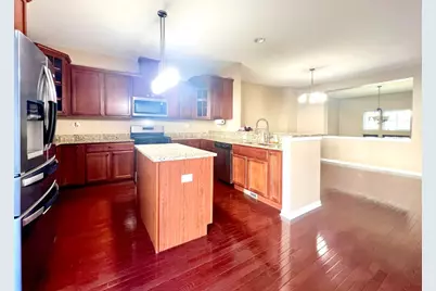 546 Grosvenor Lane, Aurora, IL 60504 - Photo 5
