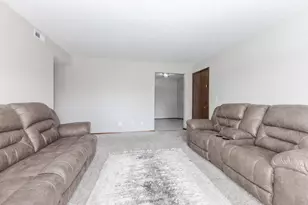 2003 Tracy Dr, Bloomington, IL 61704 - Photo 19