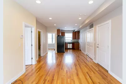 1430 N Maplewood Avenue #402, Chicago, IL 60622 - Photo 3