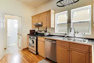 2141 North Point St, Chicago, IL 60647 - Photo 9