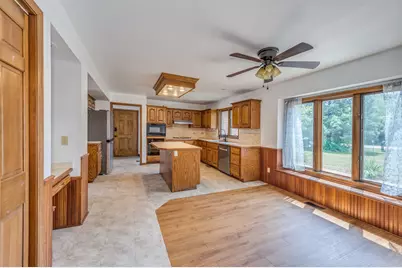 41W700 Lenz Road, Elgin, IL 60124 - Photo 11