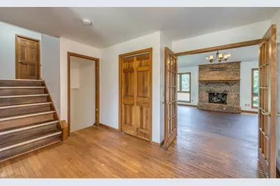 41W700 Lenz Road, Elgin, IL 60124 - Photo 5