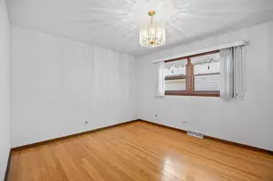 1012 Courtland Ave, Park Ridge, IL 60068 - Photo 15
