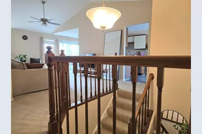 1914 Quaker Hollow Lane, Streamwood, IL 60107 - Photo 5