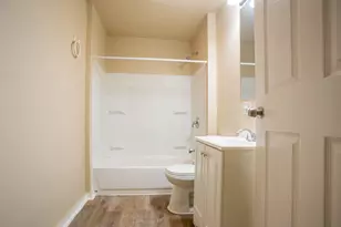 11634 S Princeton Ave, Chicago, IL 60628 - Photo 5